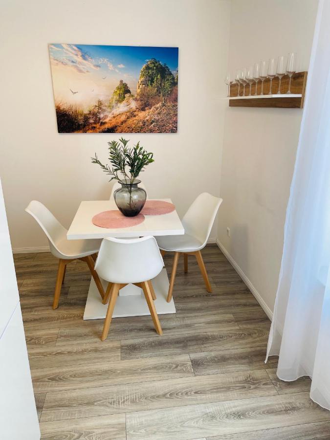 Prime Host Balcony Apartment Karlsruhe Exterior foto